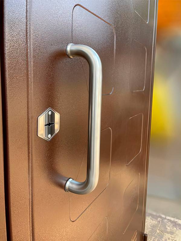 Нержавеющая ручка-скоба